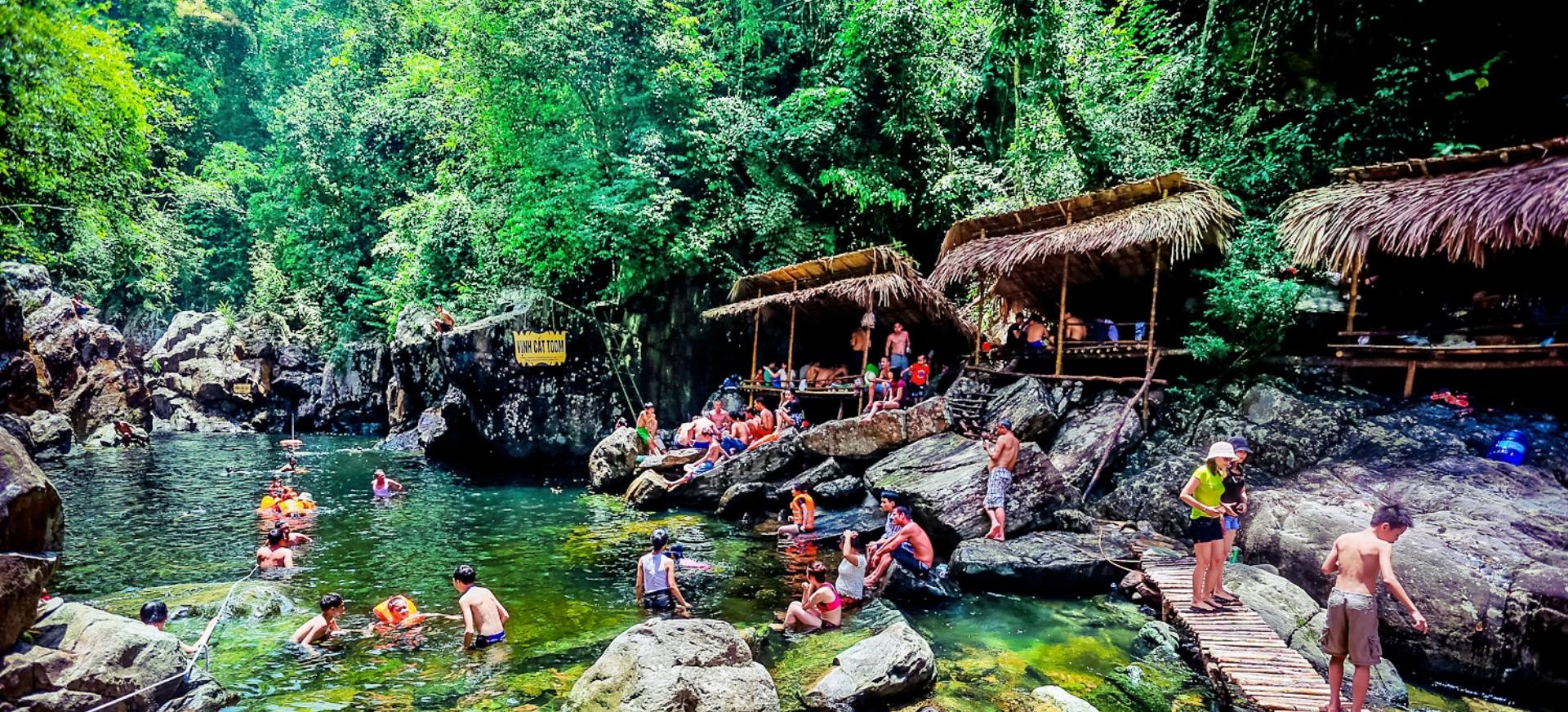 Suối A Lin Huế - điểm du lịch FREE mê hoặc team xê dịch - Khoa Duy Travel