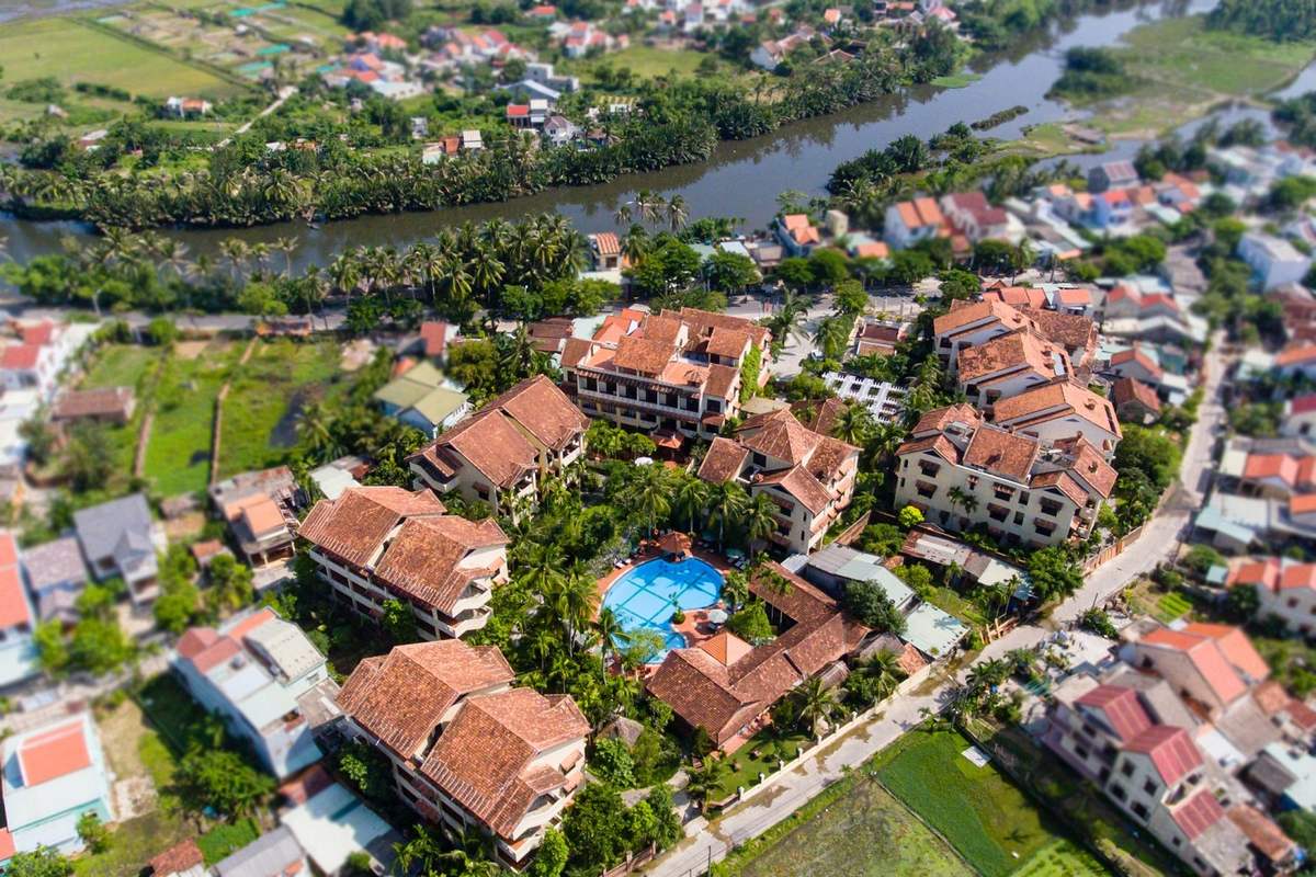 Khu nghỉ mát Dấu Ấn Hội An – Khu nghỉ mát 4 sao được bao quanh bởi khu vườn xanh tươi