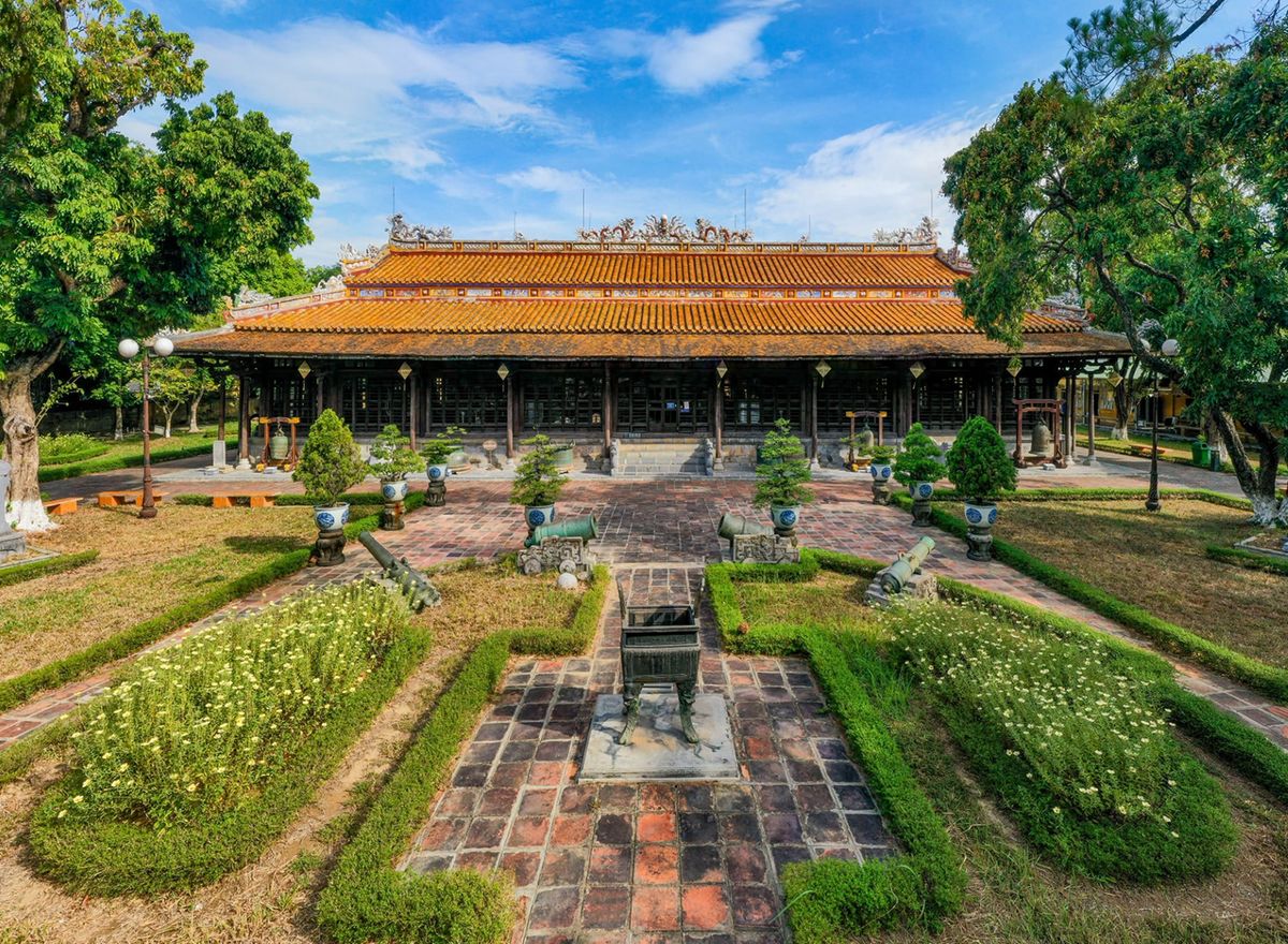 Bảo tàng Cổ vật cung đình Huế - Nghìn năm còn đó vẻ đẹp của văn hóa cố đô