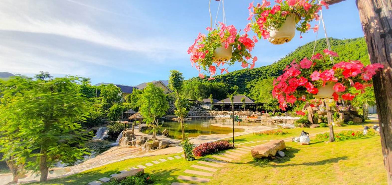 Check-in Bạch Mã Village Huế, thiên đường nghỉ dưỡng giữa núi rừng