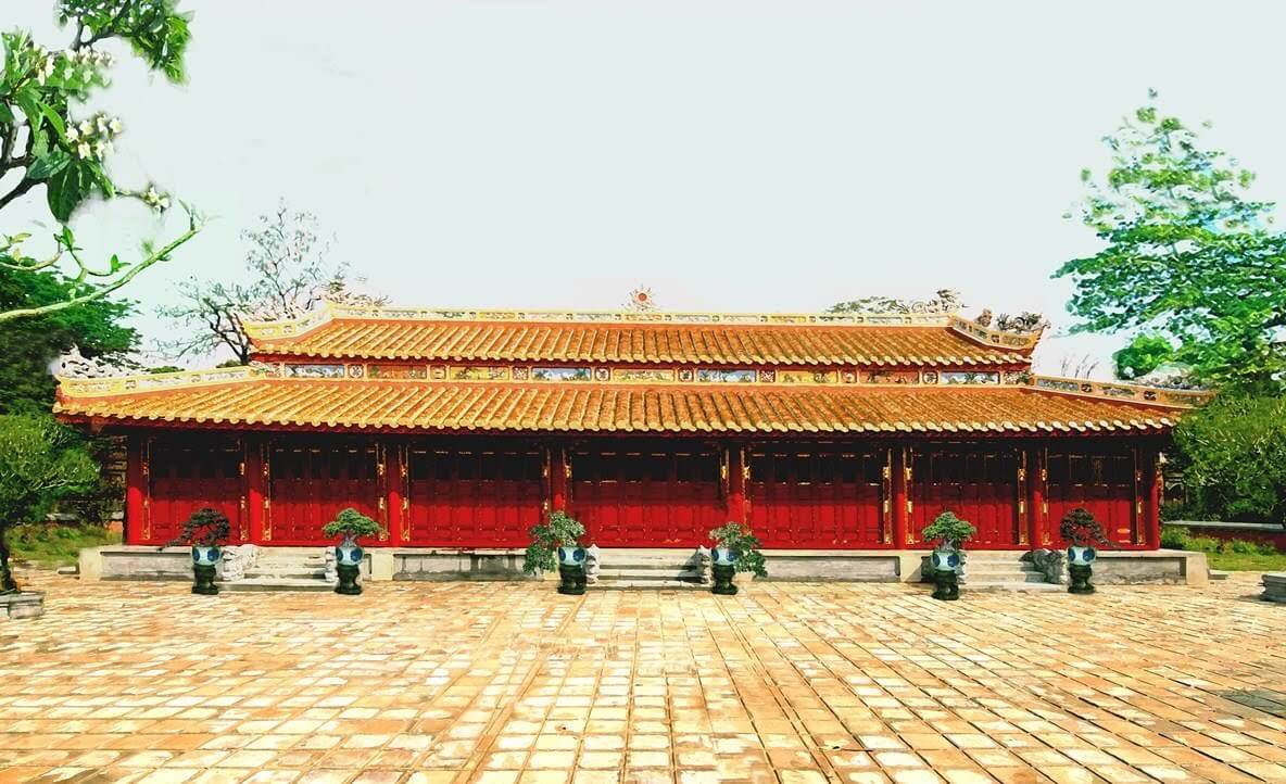 Đại Nội Huế - Nét đẹp cổ kính bên dòng sông Hương thơ mộng