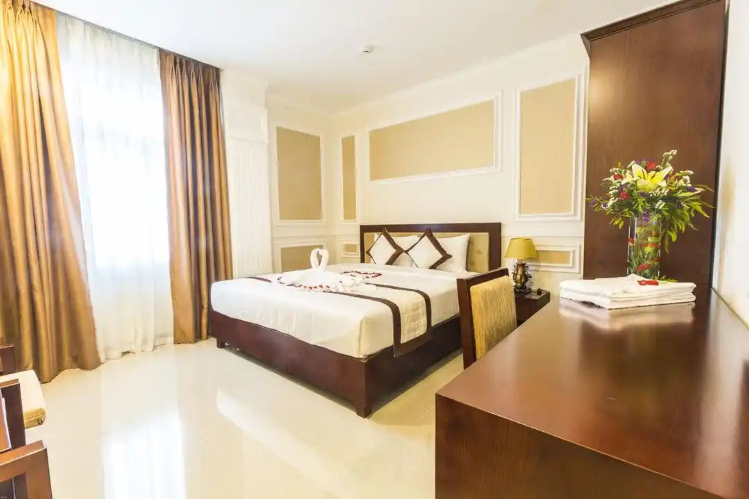Ocean View Danang Hotel mang vẻ đẹp cổ kính châu Âu