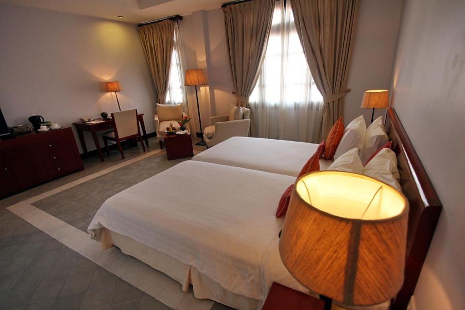 Villa Hue Hotel dáng vẻ sang trọng giữa lòng cố đô