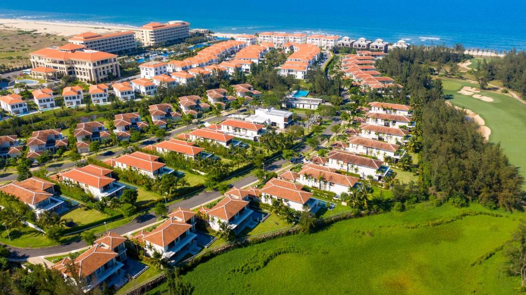 Abogo Opulent Estate Resort Villa Da Nang, chuỗi biệt thự xanh đầy sức sống