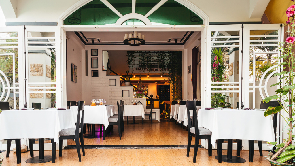 Aubergine49 restaurant Hoi An - Ẩm thực được tạo nên với niềm đam mê từ sự hoàn hảo