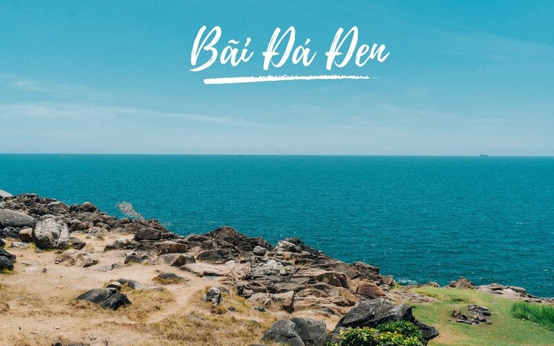 Bãi Đá Đen Đà Nẵng: Thiên đường hoang sơ làm du khách say lòng