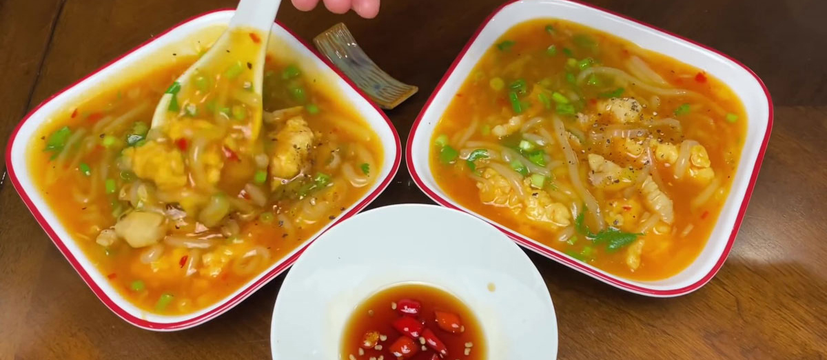 Bánh canh cá lóc – Món ăn dân dã không thể thiếu của người dân xứ Huế