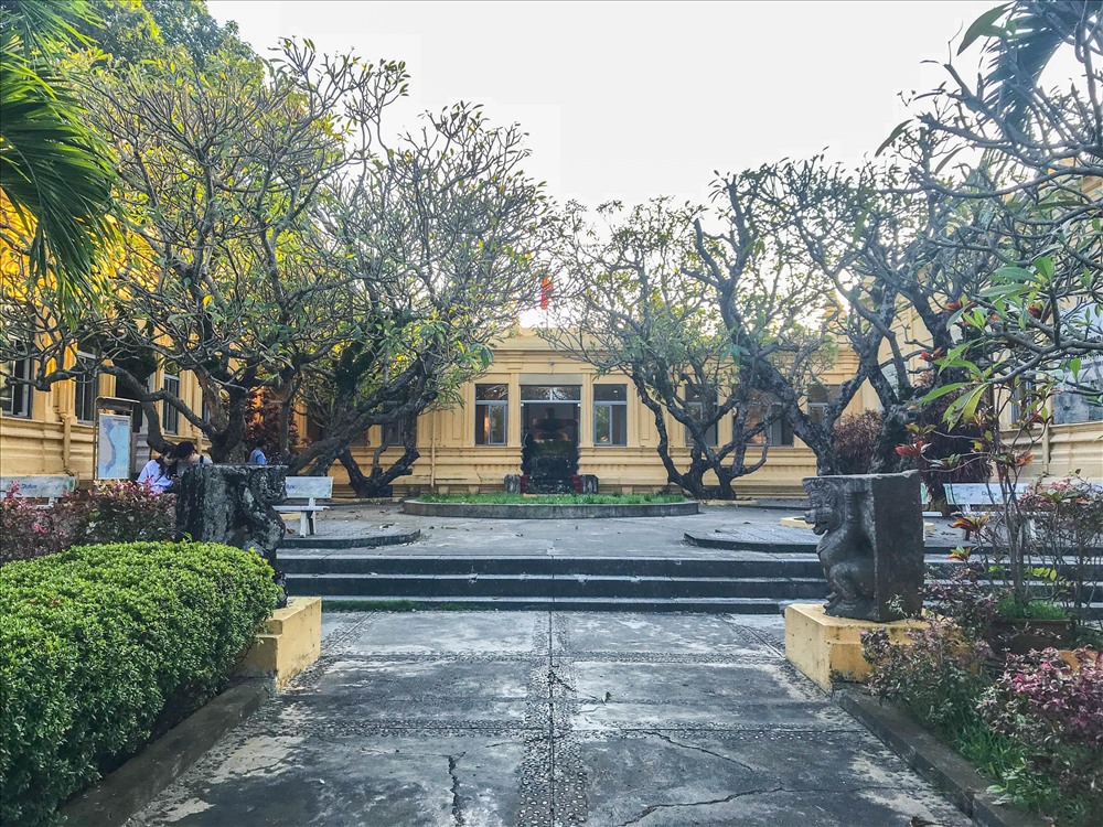 Bảo tàng Cổ vật cung đình Huế - Nghìn năm còn đó vẻ đẹp của văn hóa cố đô