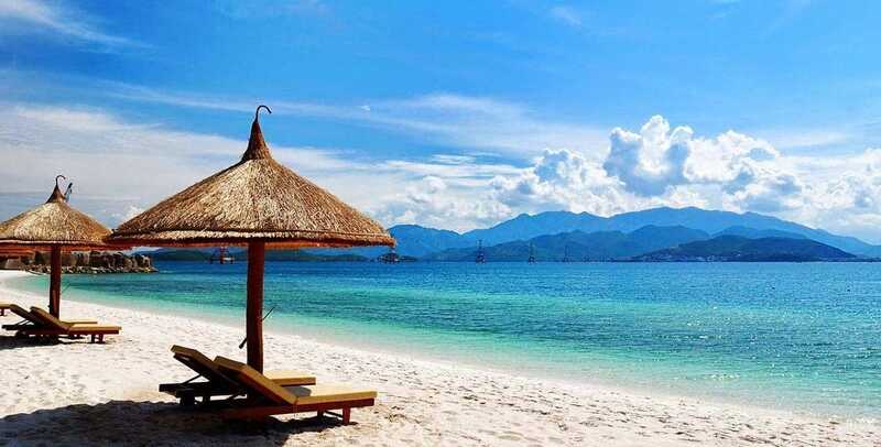 Biển Phạm Văn Đồng điểm hẹn xanh giữa lòng Đà Nẵng